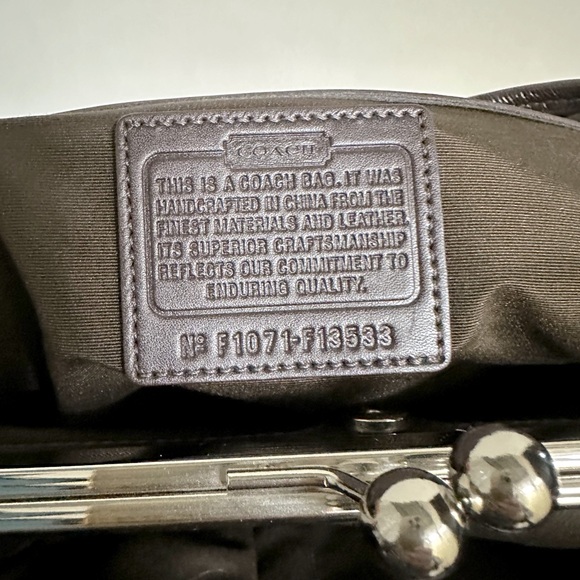 Coach Signature Stripe Kisslock Carryall Satchel - Picture 6 of 9